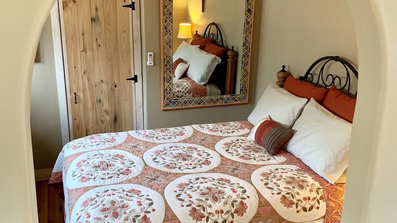 Photo of Bedroom in Skyland