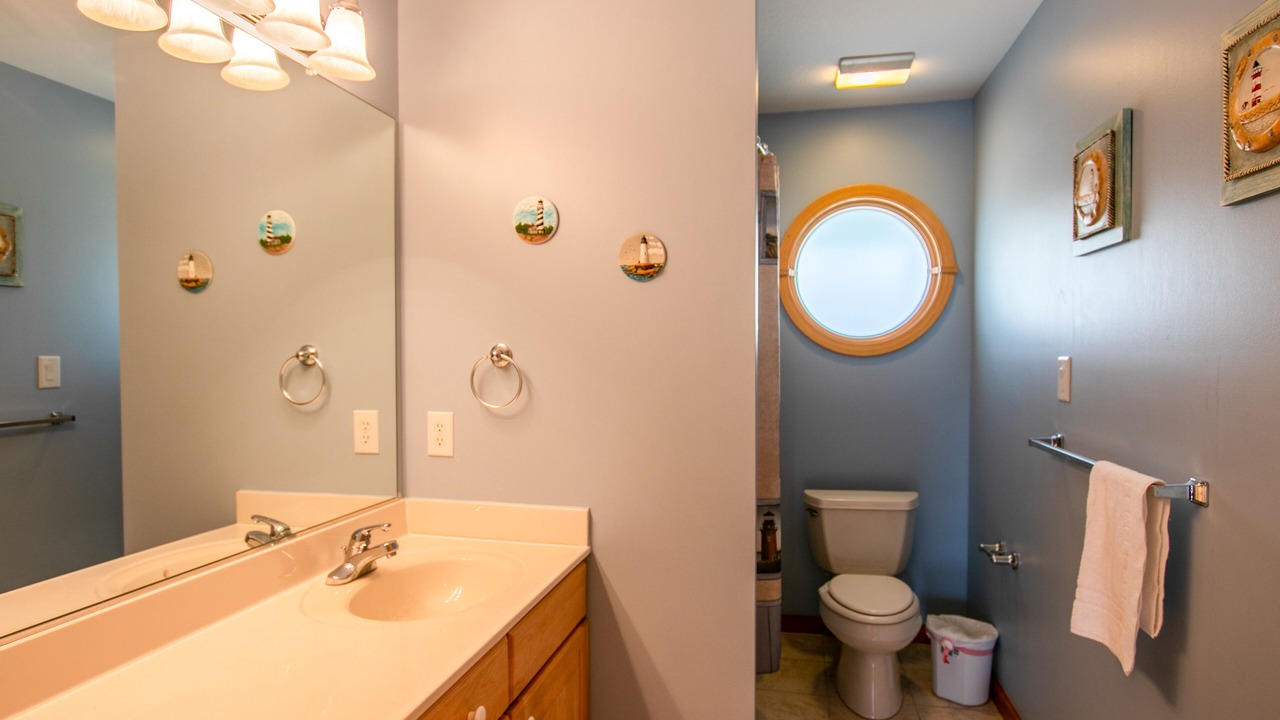 Photo of Bathroom in Duck