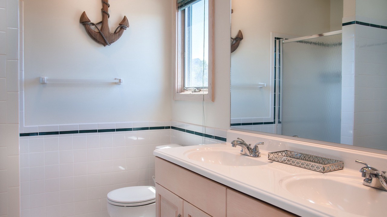 Photo of Bathroom in Southern Shores