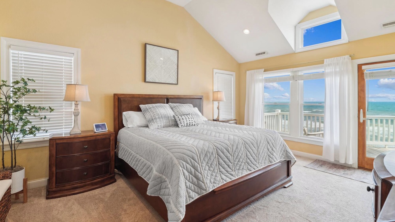 Photo of Bedroom in Carolina Dunes