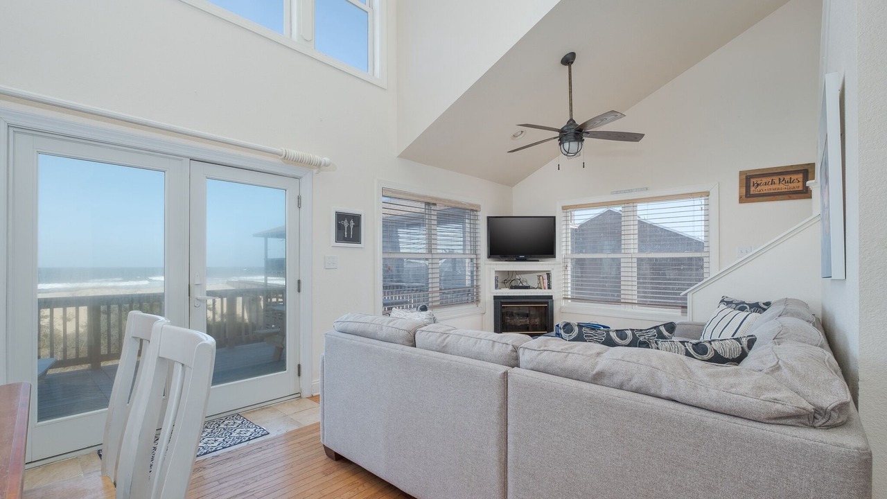 Photo of Livingroom in South Nags Head