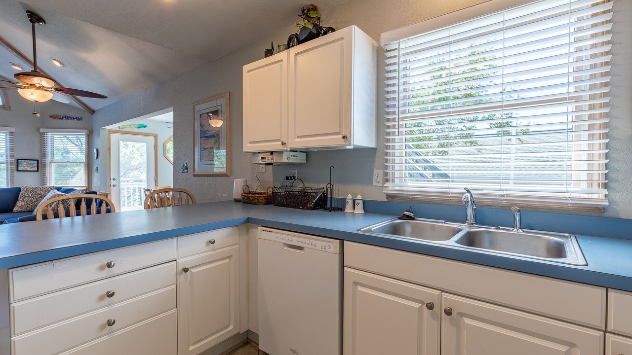 Photo of Kitchen in Ocean Sands