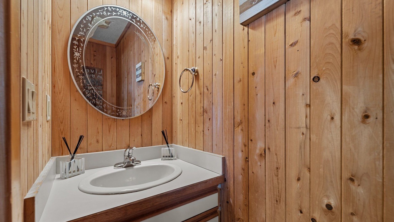 Photo of Bathroom in Duck