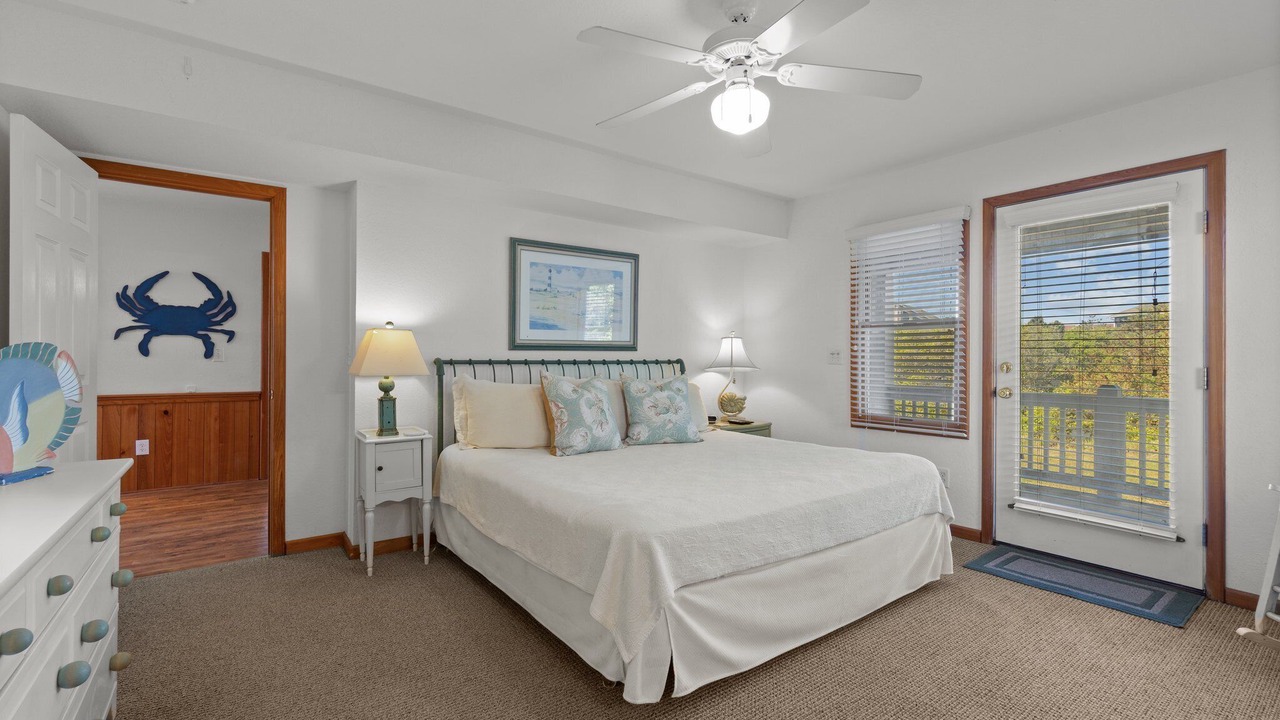 Photo of Bedroom in Whalehead Beach