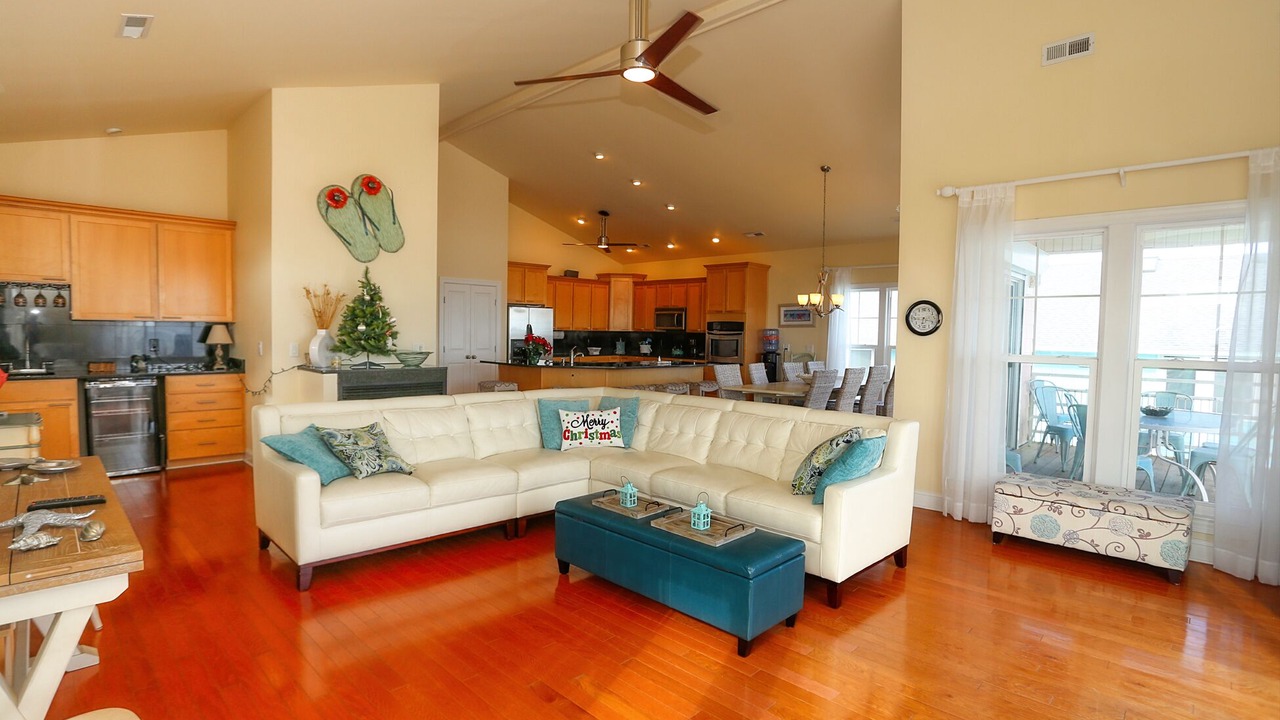 Photo of Livingroom in North Carolina Coast