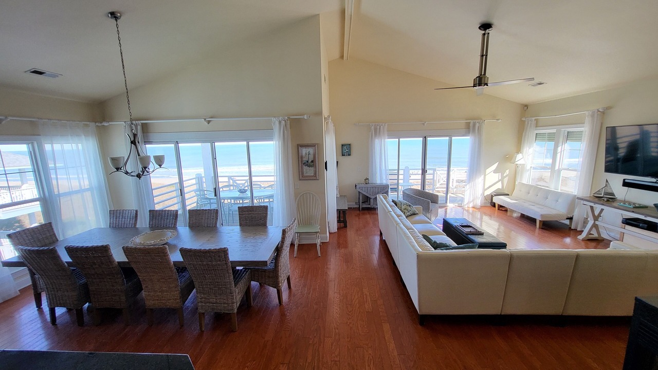 Photo of Livingroom in North Carolina Coast