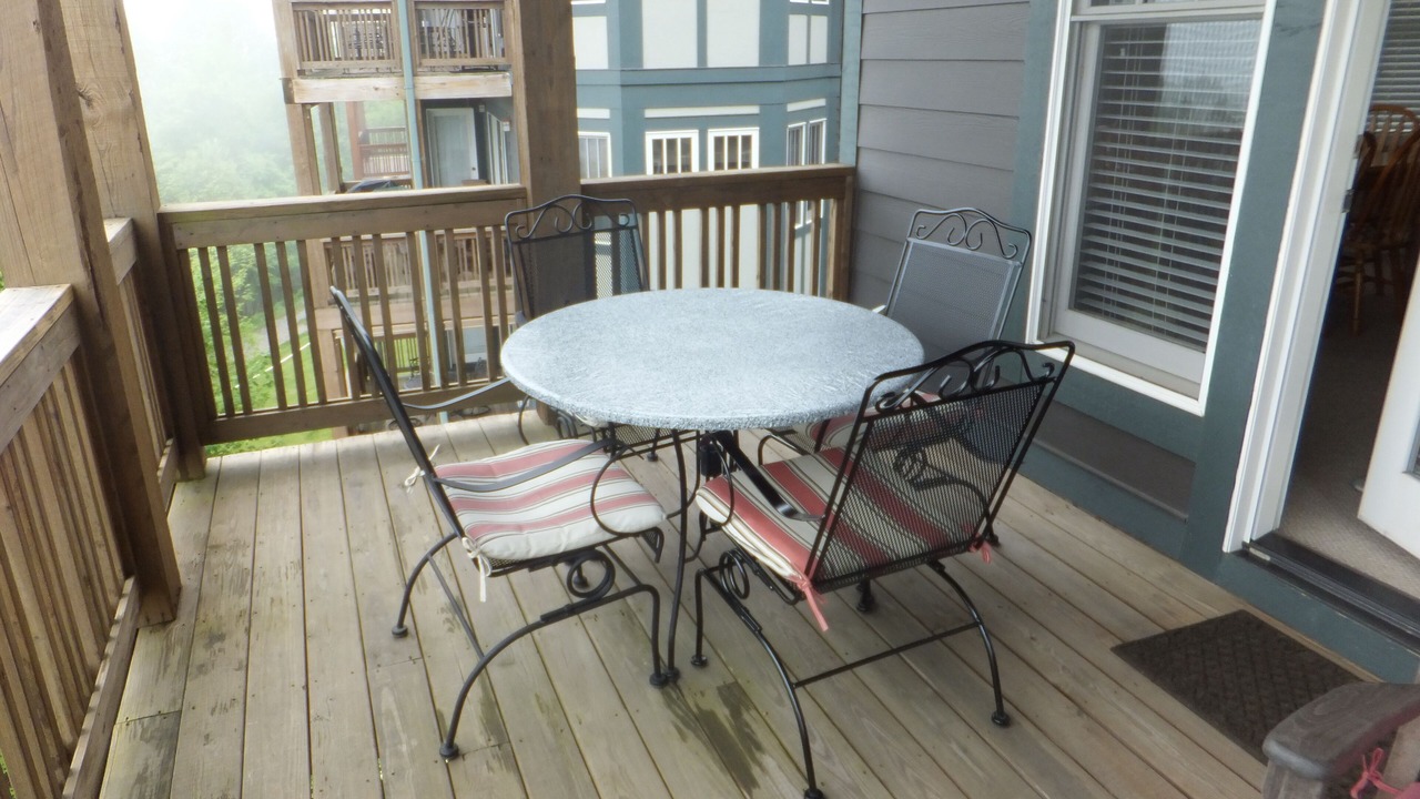 Photo of Patio Balcony in Banner Elk
