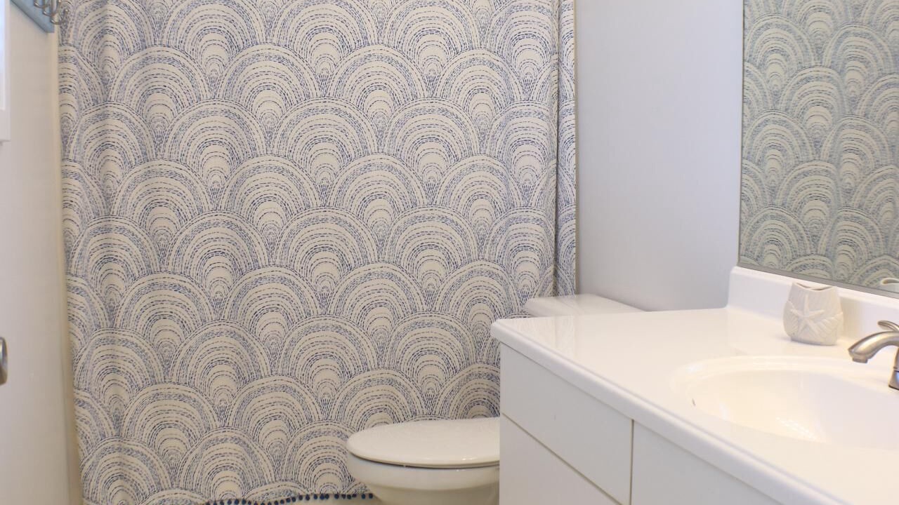 Photo of Bathroom in Colington