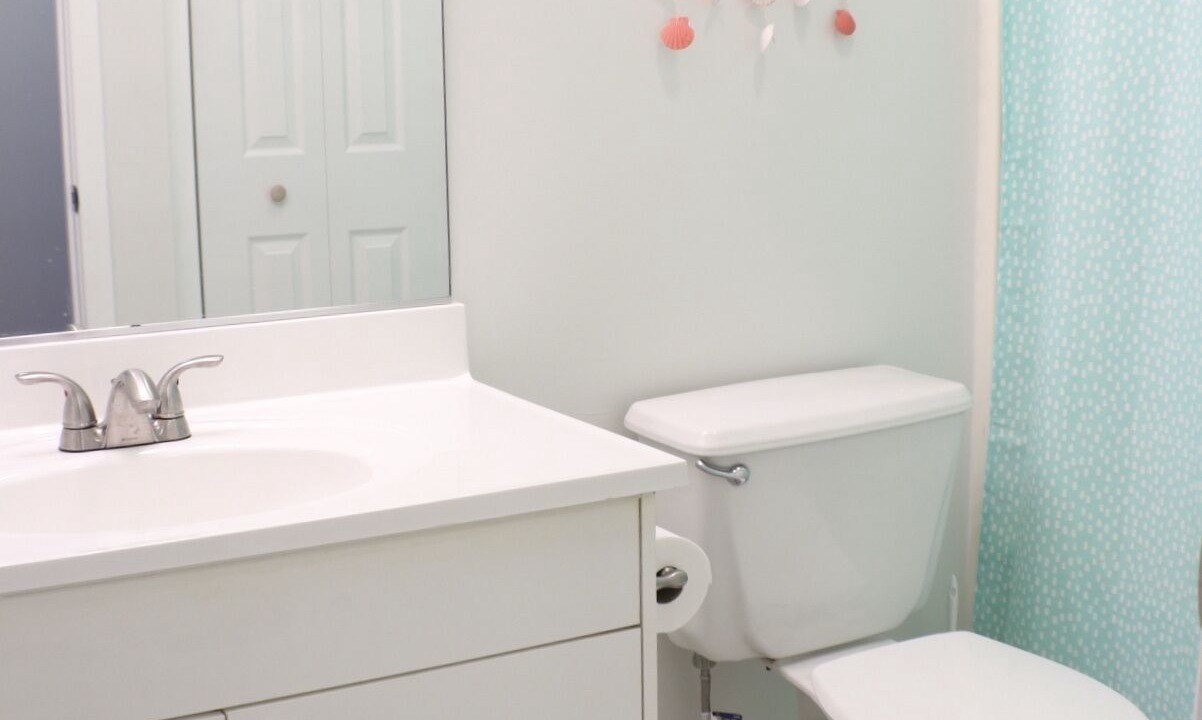 Photo of Bathroom in Colington