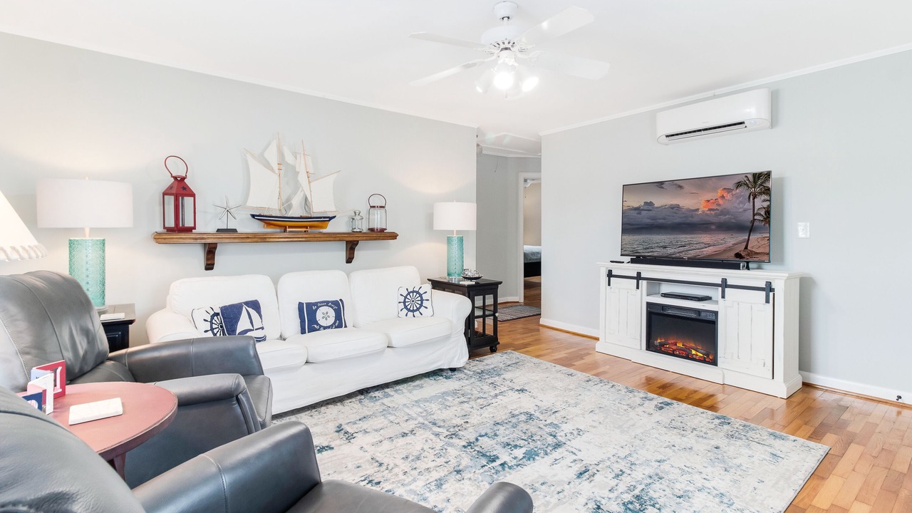 Photo of Livingroom in Long Beach