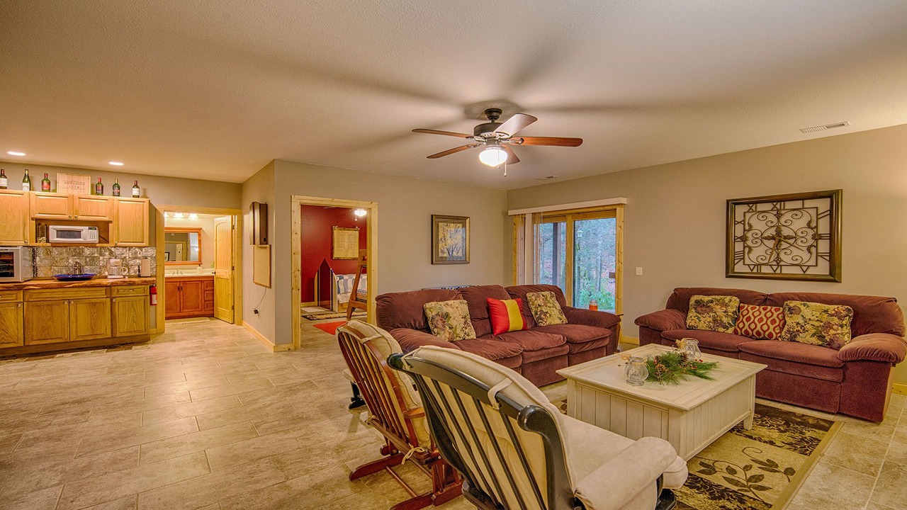 Photo of Bedroom in Cataloochee Ranch