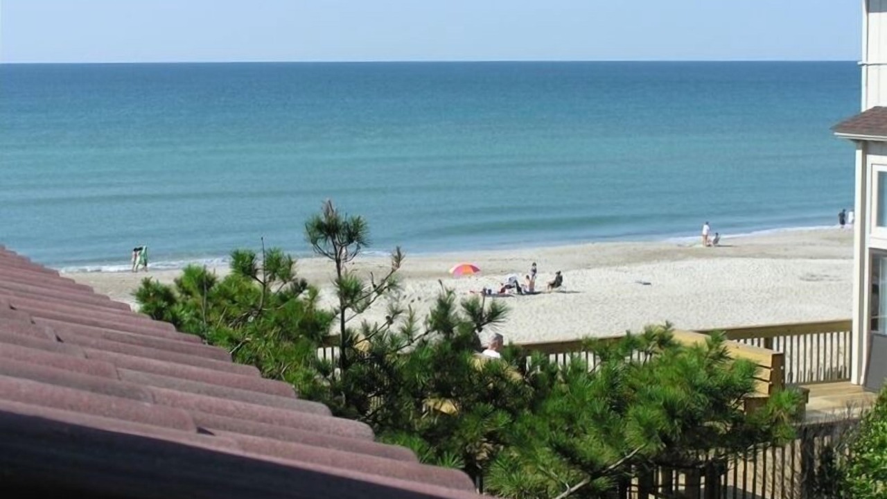Photo of Others in Pine Knoll Shores