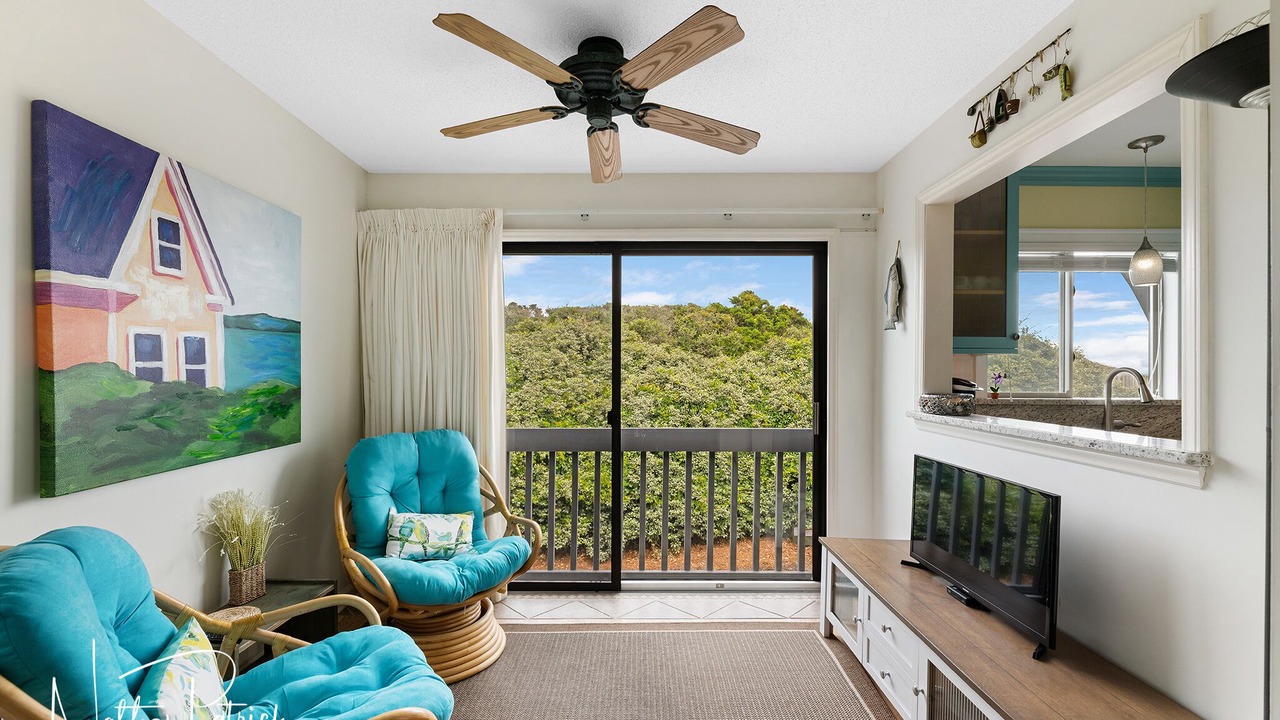 Photo of Bedroom in Pine Knoll Shores