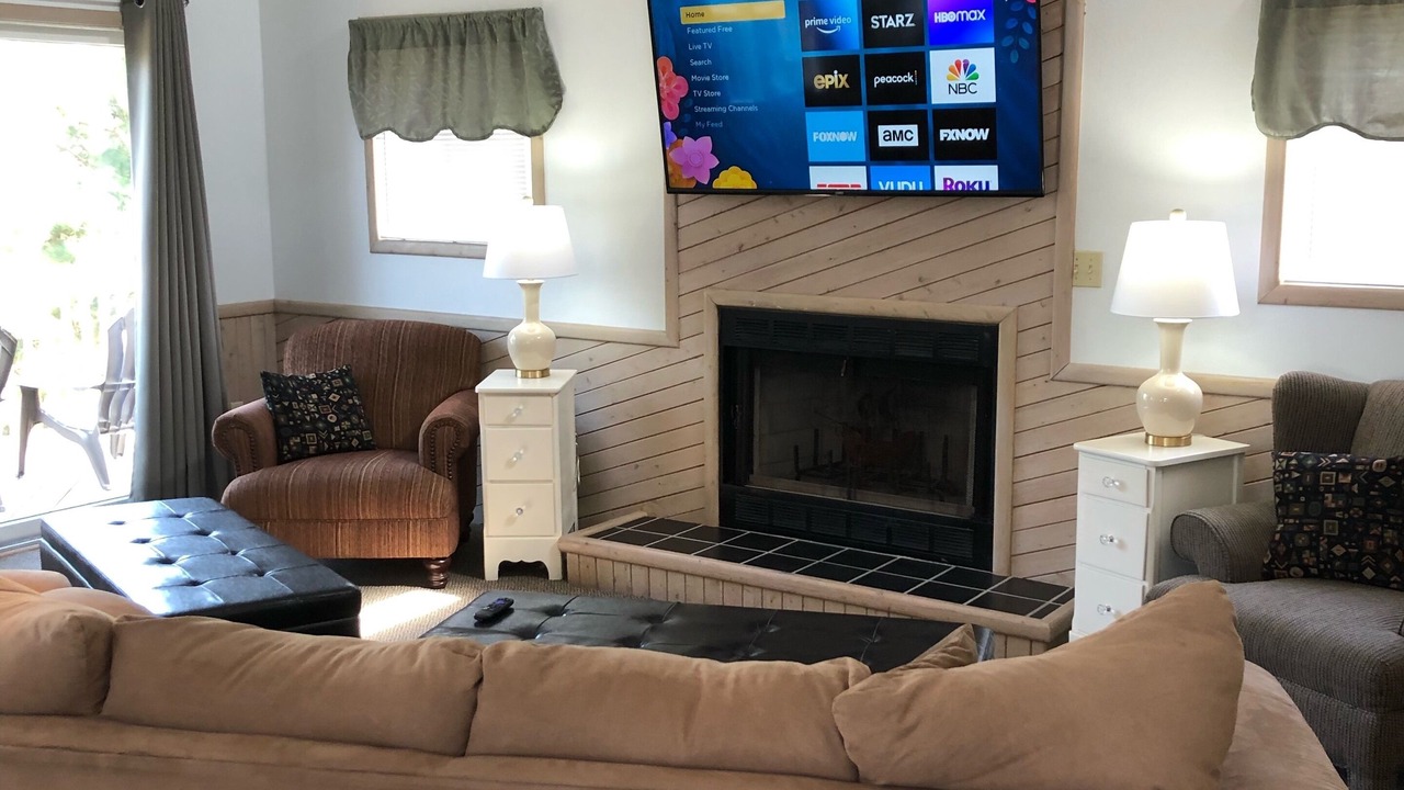 Photo of Bedroom in Whalehead Beach