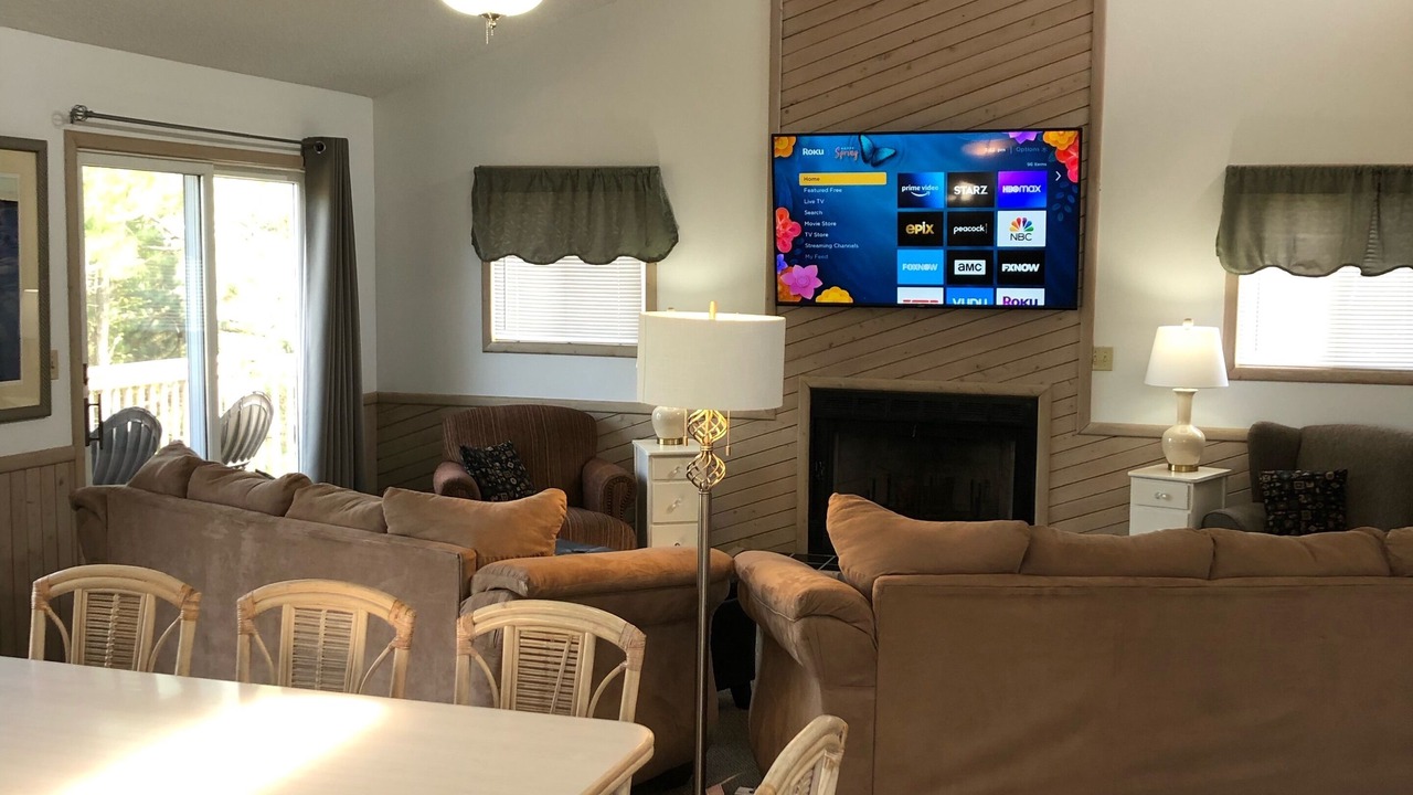 Photo of Bedroom in Whalehead Beach