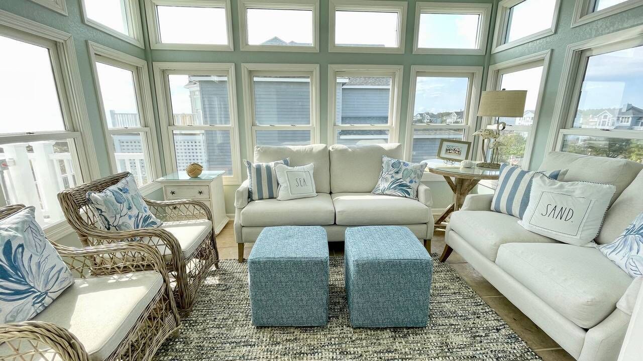 Photo of Livingroom in Pine Island