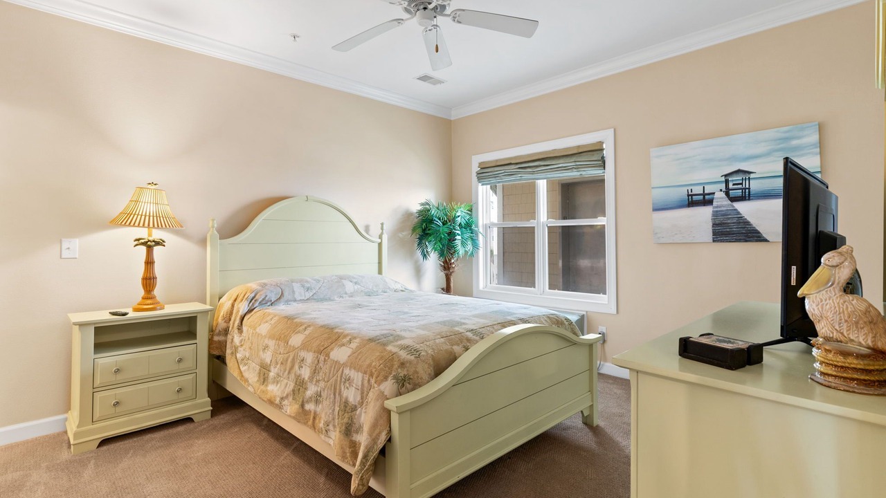 Photo of Bedroom in Ocean Isle Beach