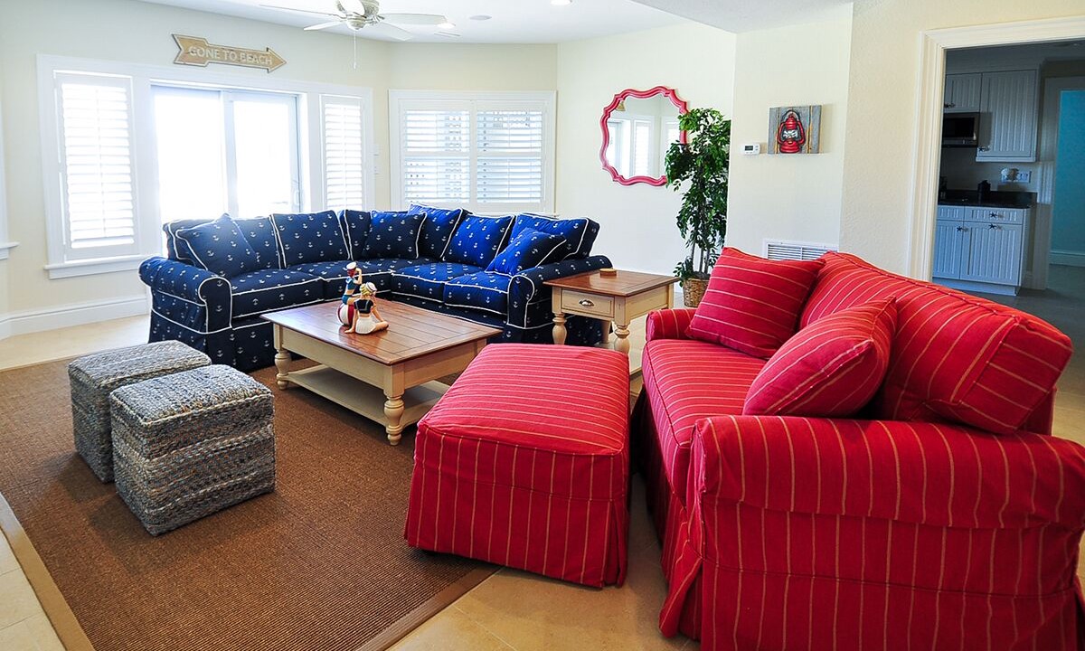 Photo of Livingroom in Pine Island