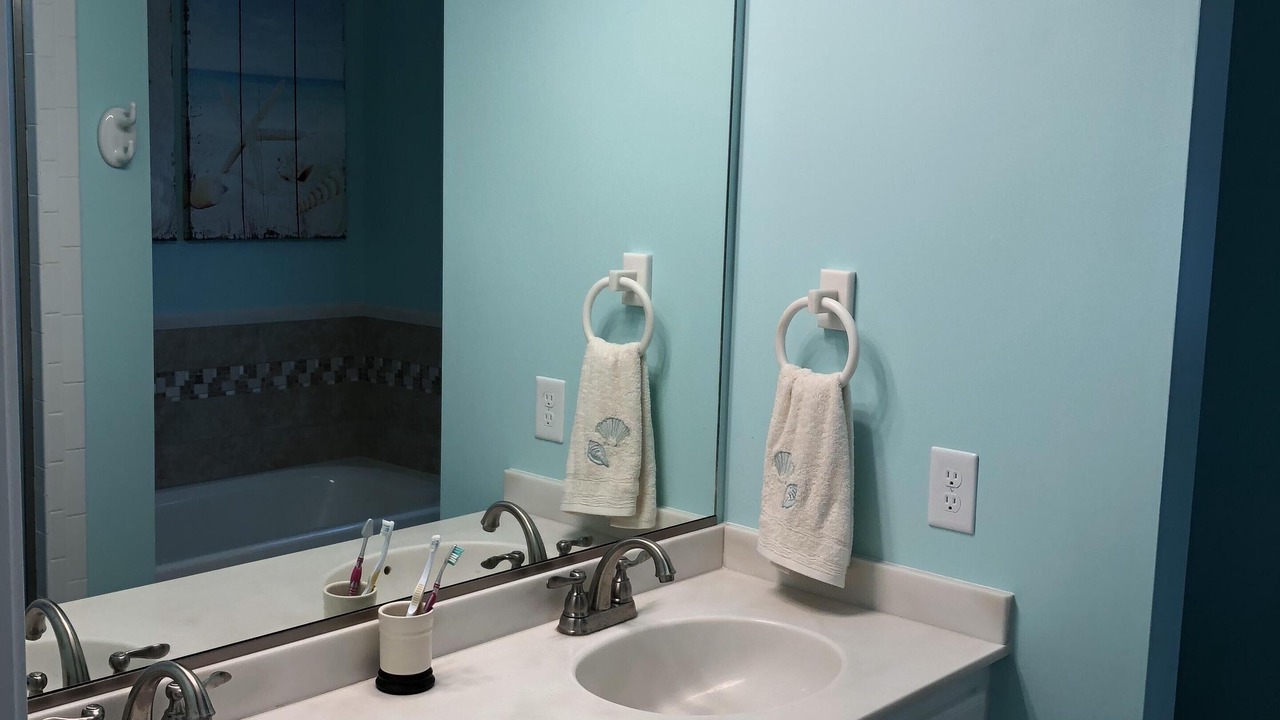 Photo of Bathroom in Pine Knoll Shores