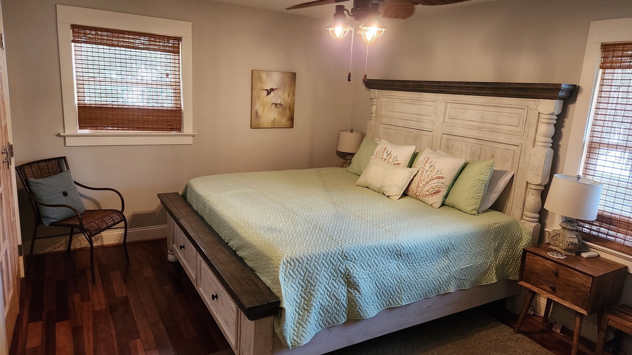 Photo of Bedroom in North Carolina Coast