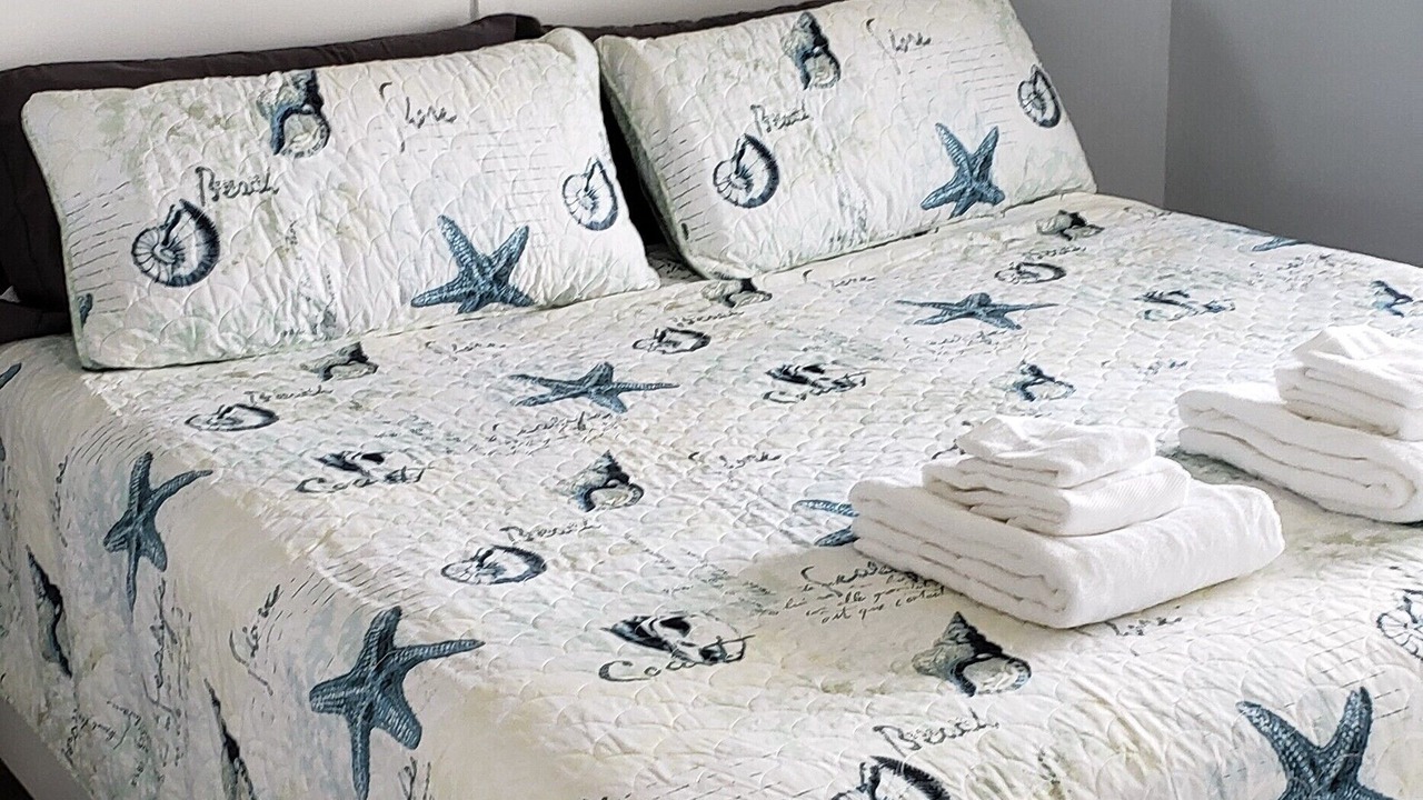 Photo of Bedroom in Indian Beach