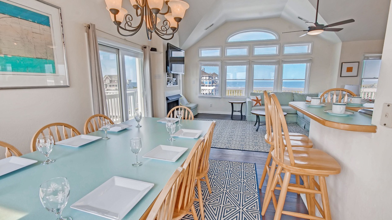 Photo of Bedroom in Wind Over Waves