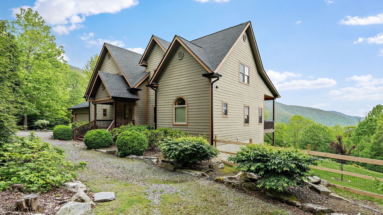 Photo of Outdoor in Walker-In-the-Hills