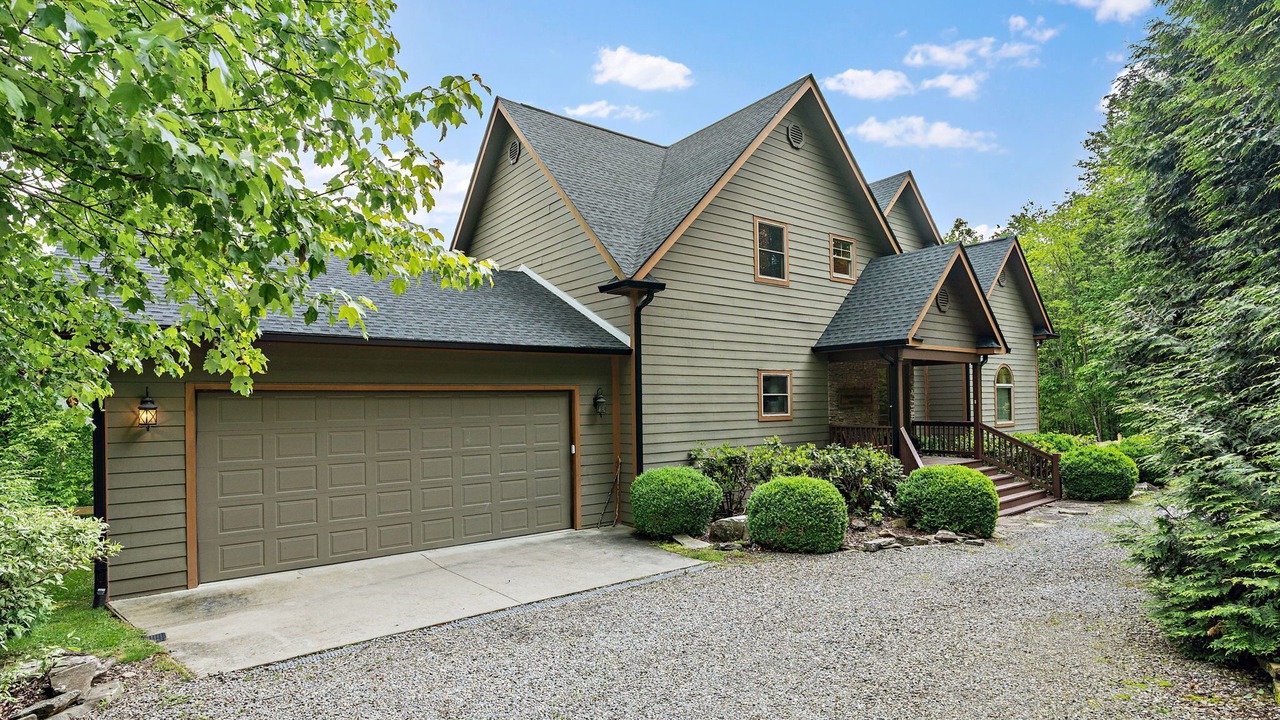 Photo of Outdoor in Walker-In-the-Hills