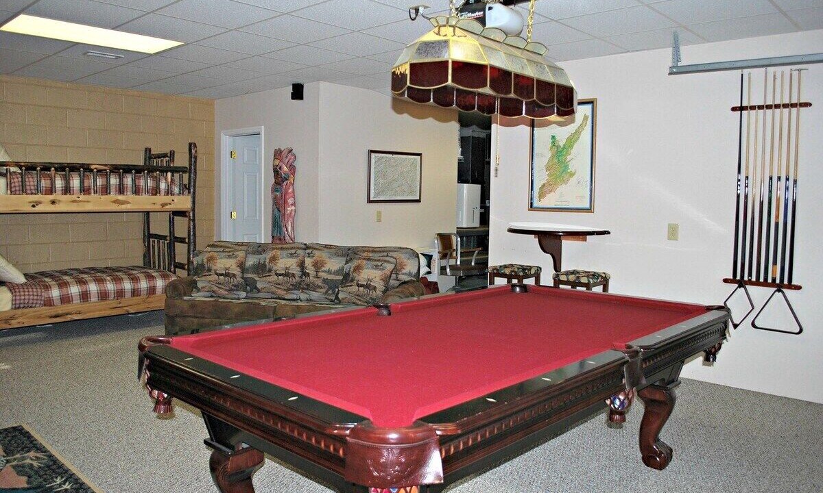 Photo of Bedroom in Peak Creek
