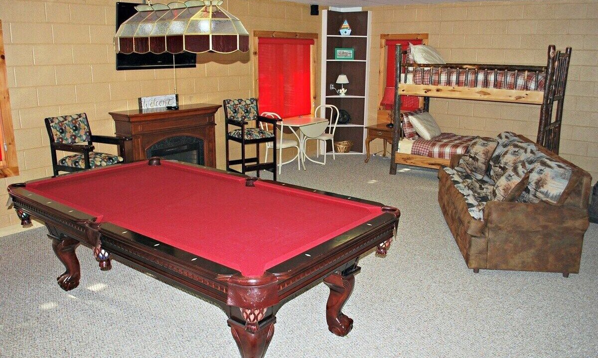 Photo of Bedroom in Peak Creek