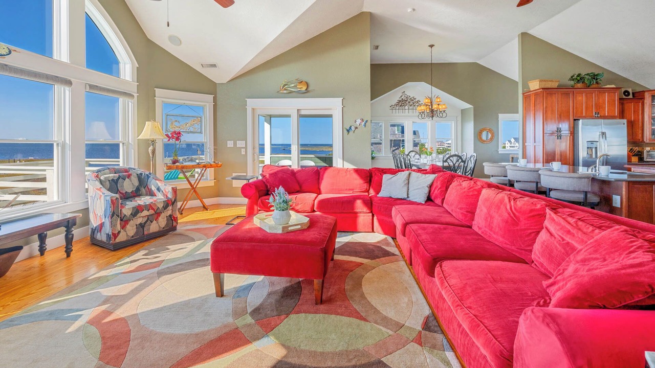 Photo of Bedroom in Wind Over Waves