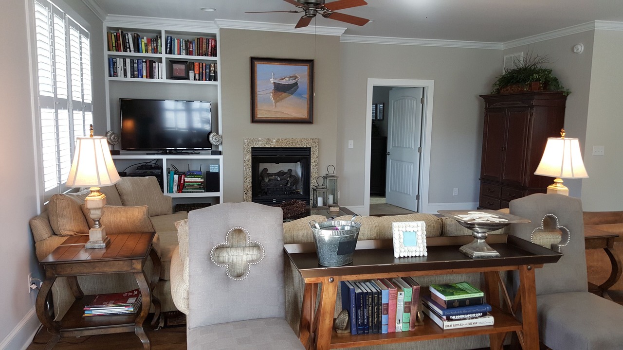Photo of Bedroom in Long Beach