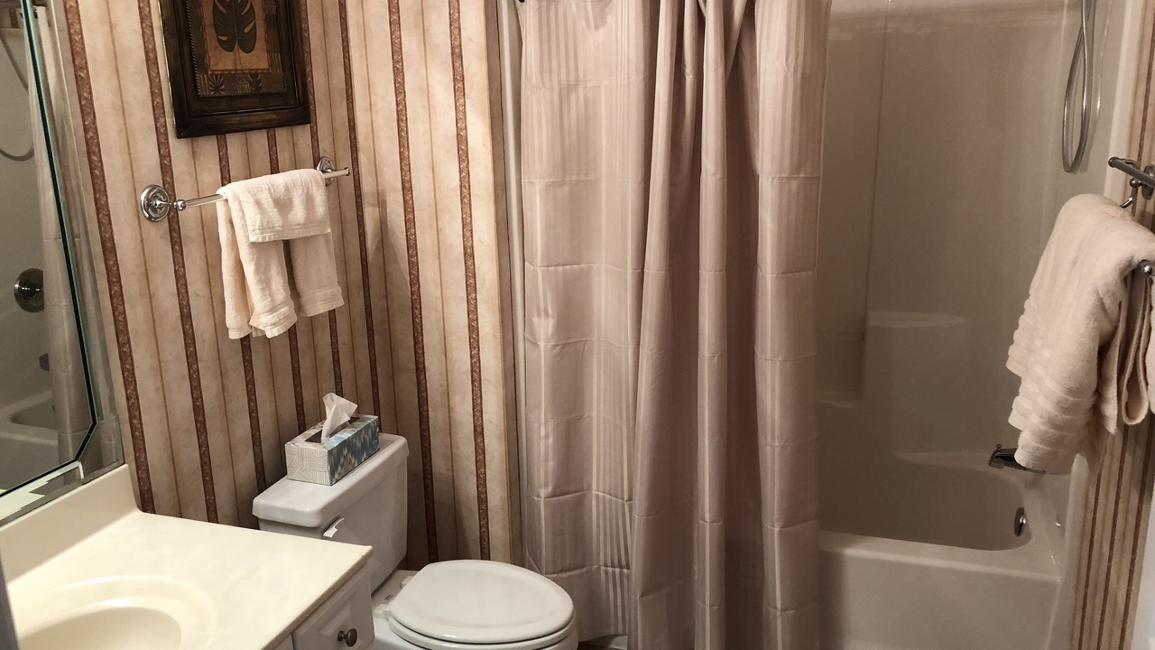 Photo of Bathroom in Sea Trail