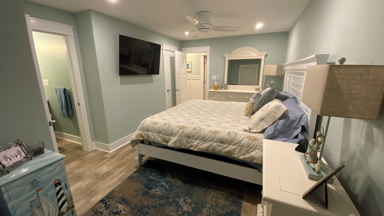 Photo of Bedroom in Colington
