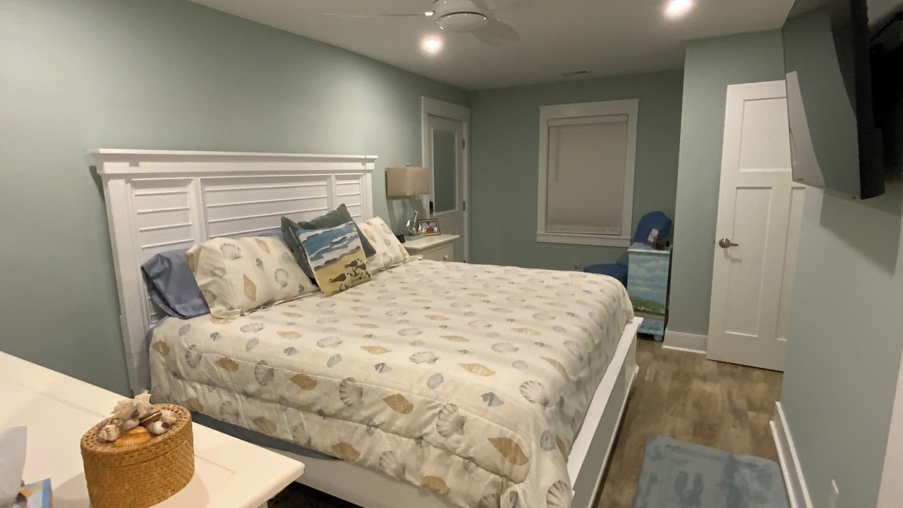 Photo of Bedroom in Colington