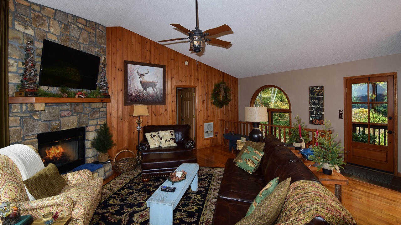Photo of Livingroom in Banner Elk