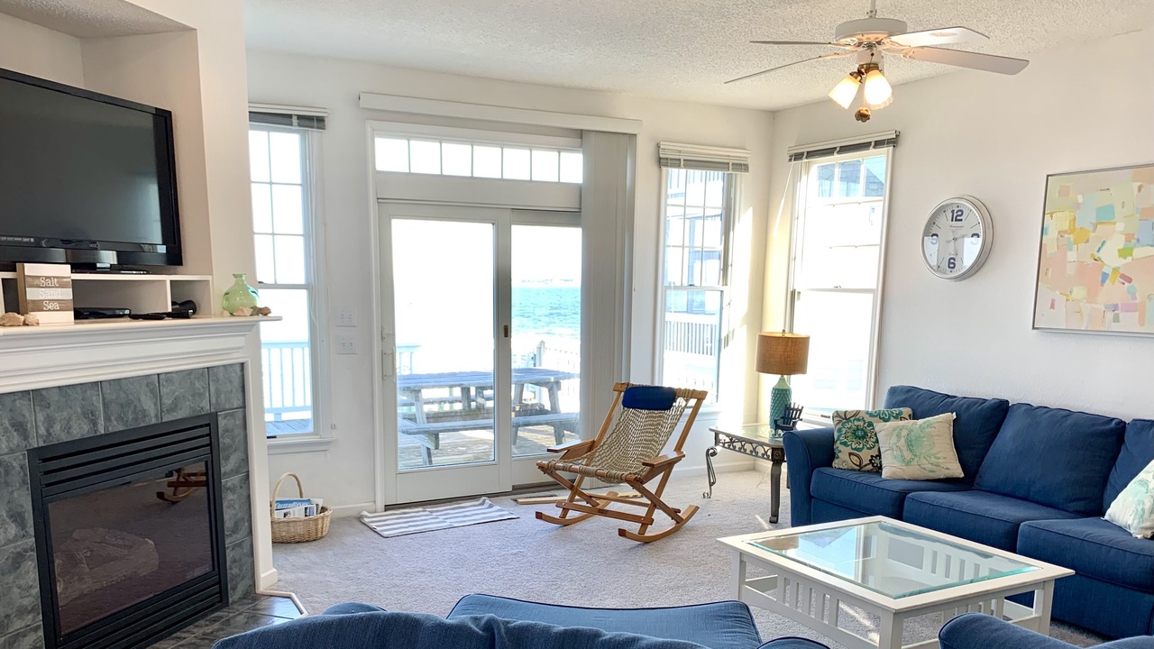 Photo of Livingroom in Manteo