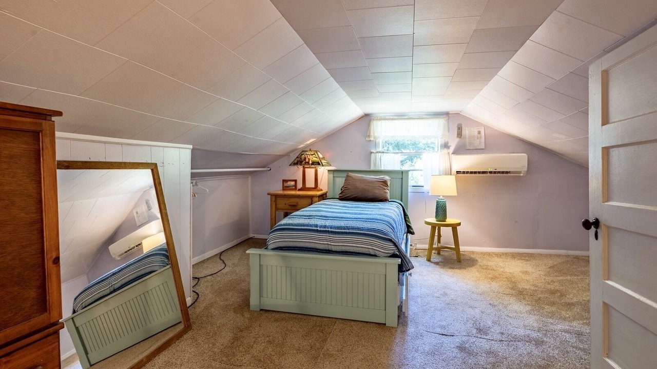 Photo of Bedroom in Almond