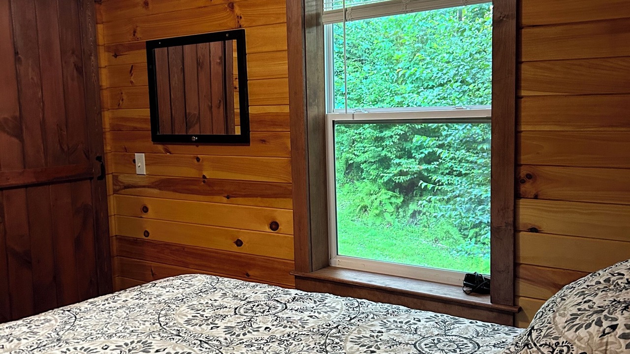 Photo of Bedroom in Blowing Rock