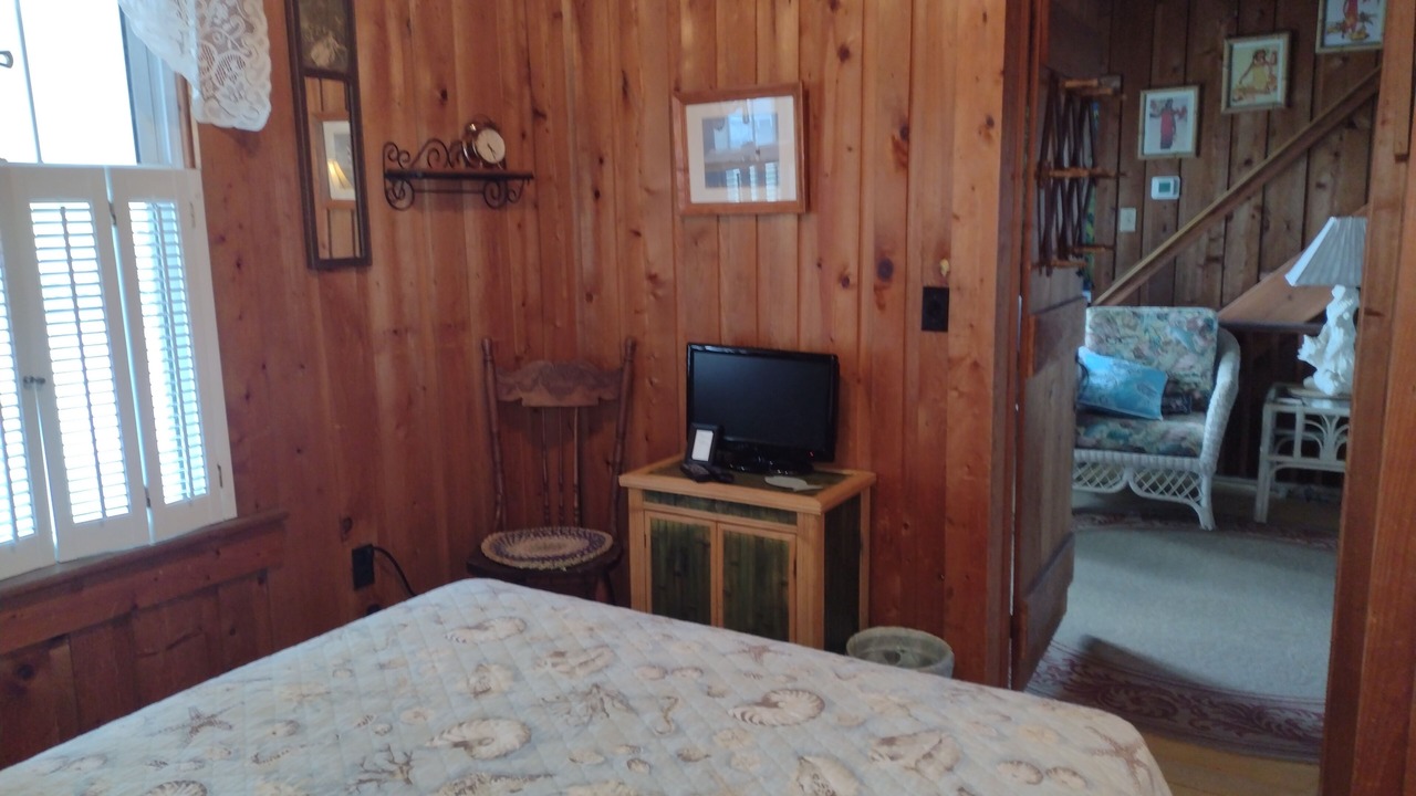 Photo of Bedroom in Colington