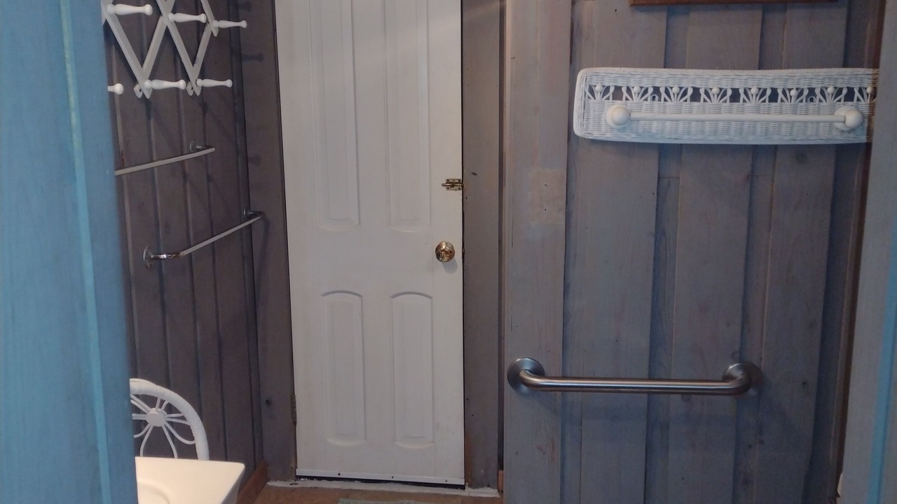 Photo of Bathroom in Colington