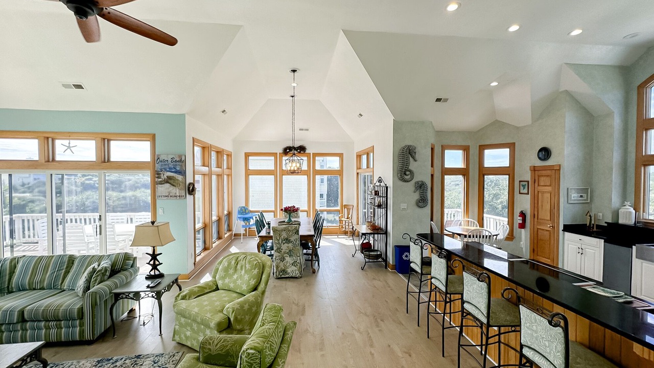 Photo of Livingroom in Pine Island