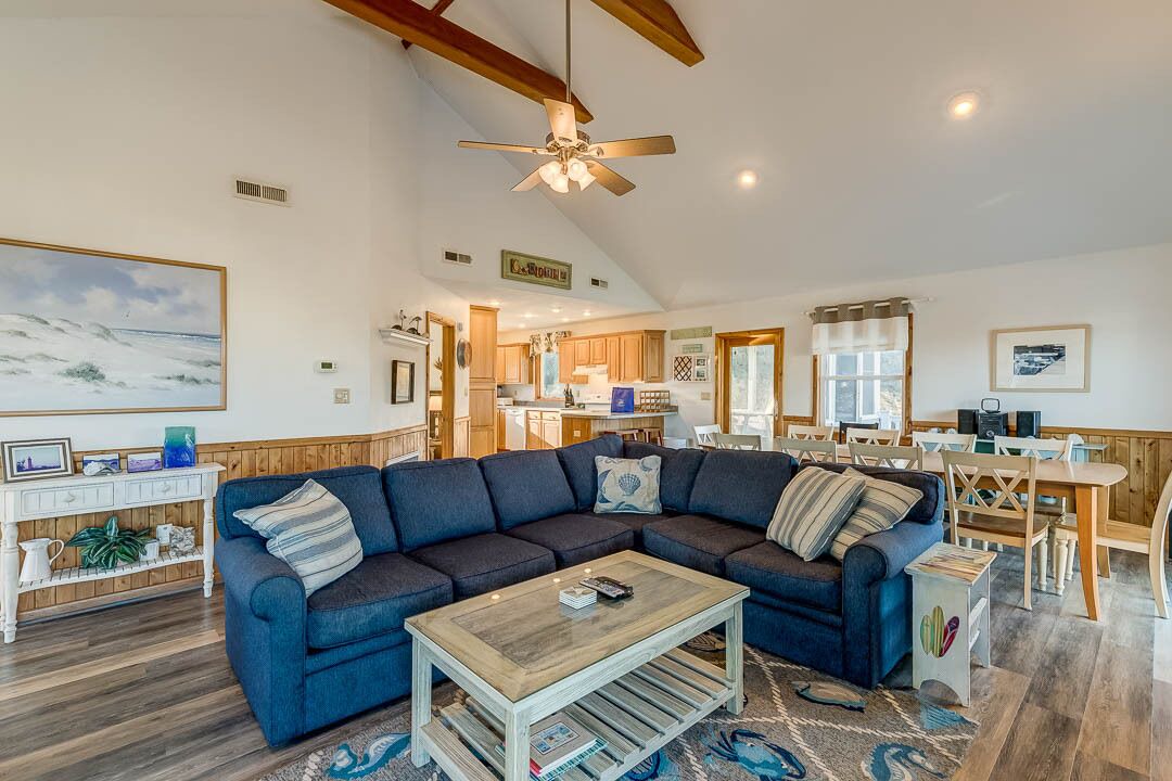Photo of Bedroom in Corolla Light