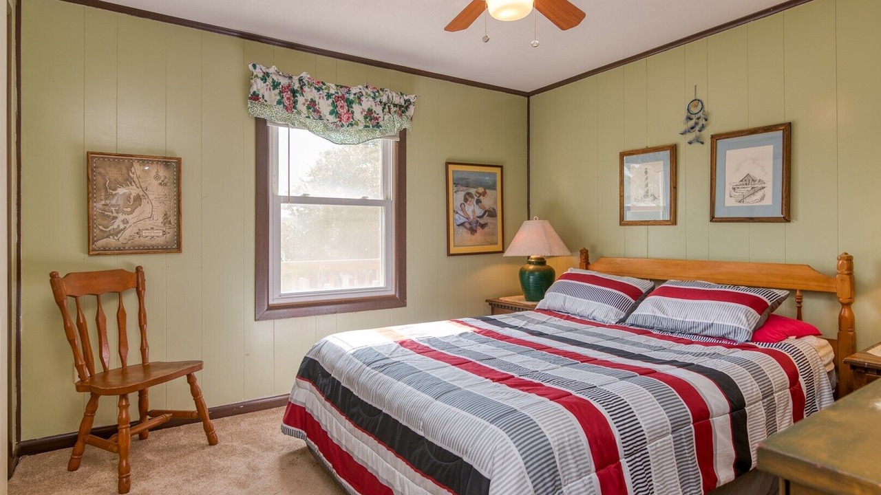 Photo of Bedroom in Kill Devil Hills