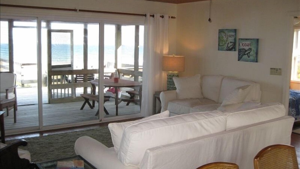 Photo of Bedroom in Topsail Beach