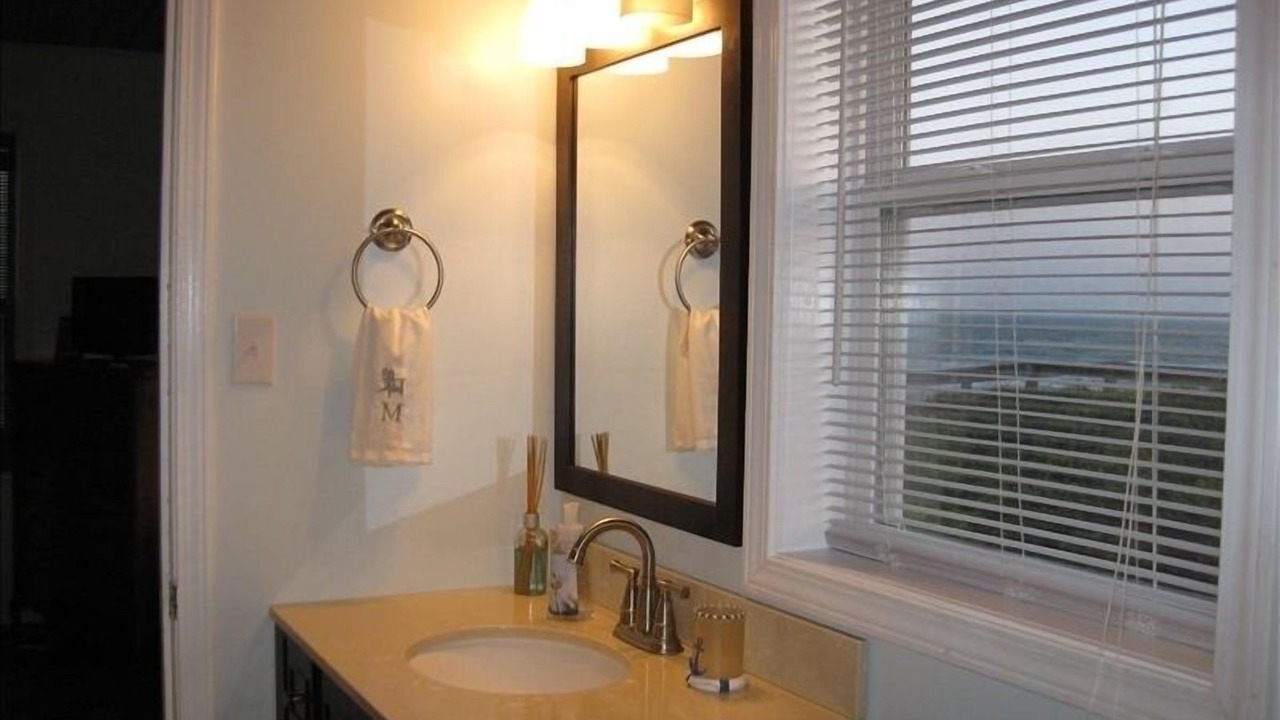 Photo of Bathroom in Topsail Beach