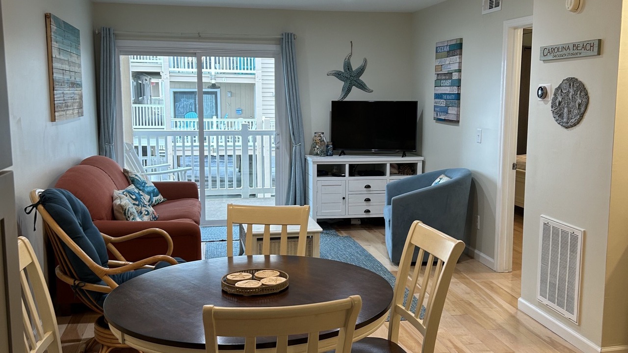 Photo of Livingroom in Wilmington Beach