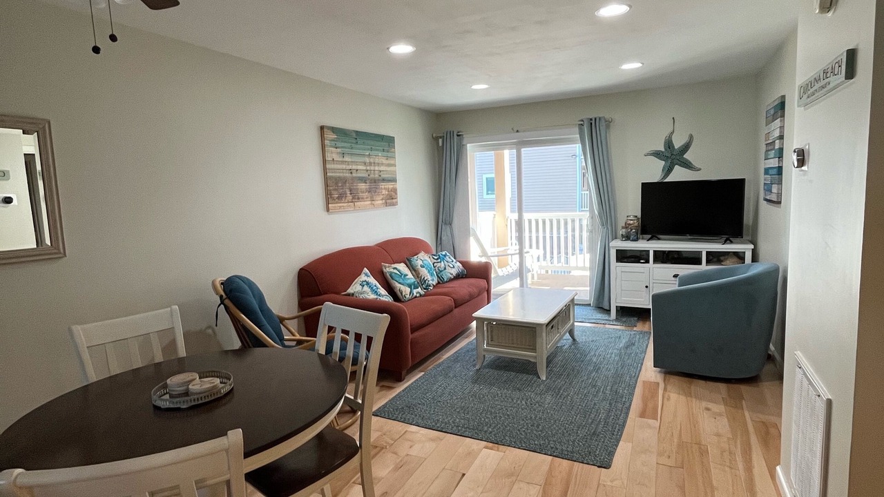 Photo of Livingroom in Wilmington Beach