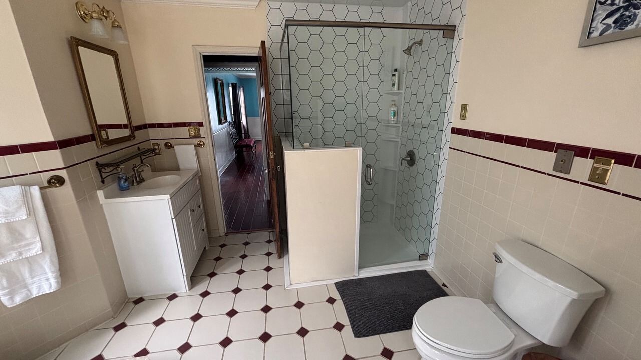 Photo of Bathroom in Dixie - Berryhill