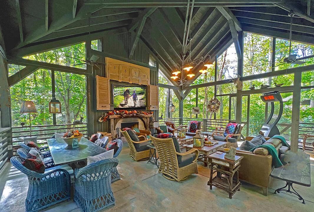 Photo of Livingroom in Asheville